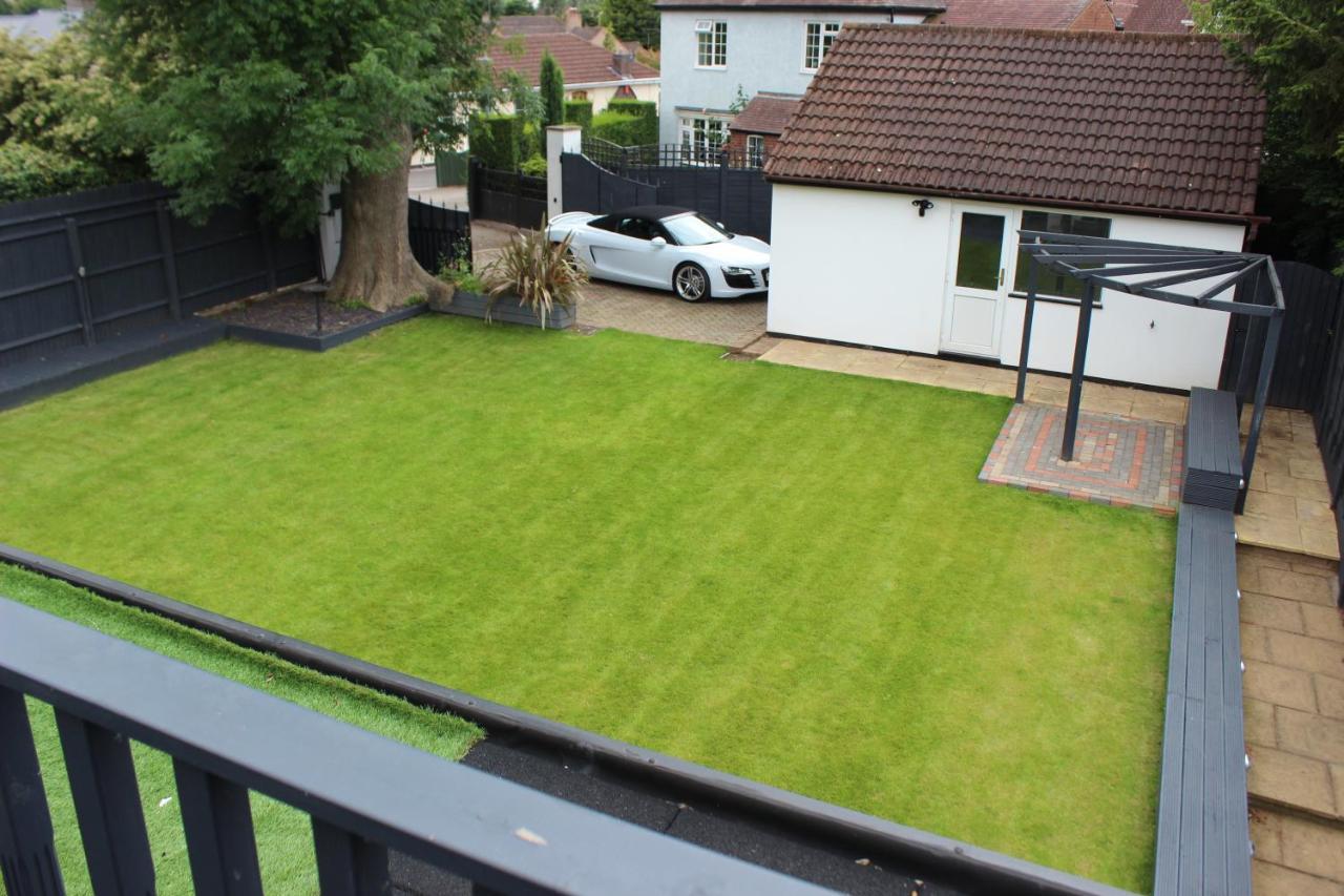 Modern Spacious House - Sleeps 16, Free Parking, Sun Terrace Nuneaton Eksteriør billede